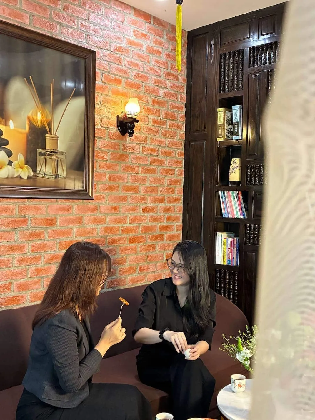 Khu tư vấn